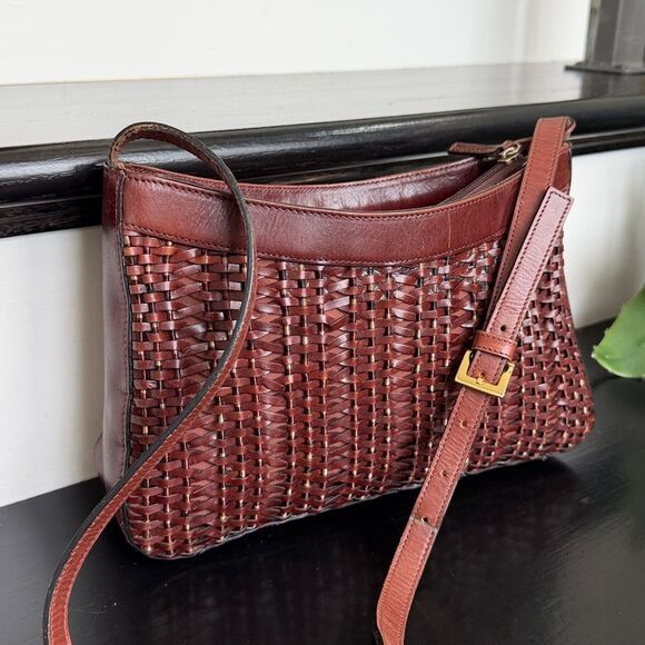 Etienne Aigner Genuine Leather Woven Shoulder handbag  Purse vintage vibe - Picture 5 of 13